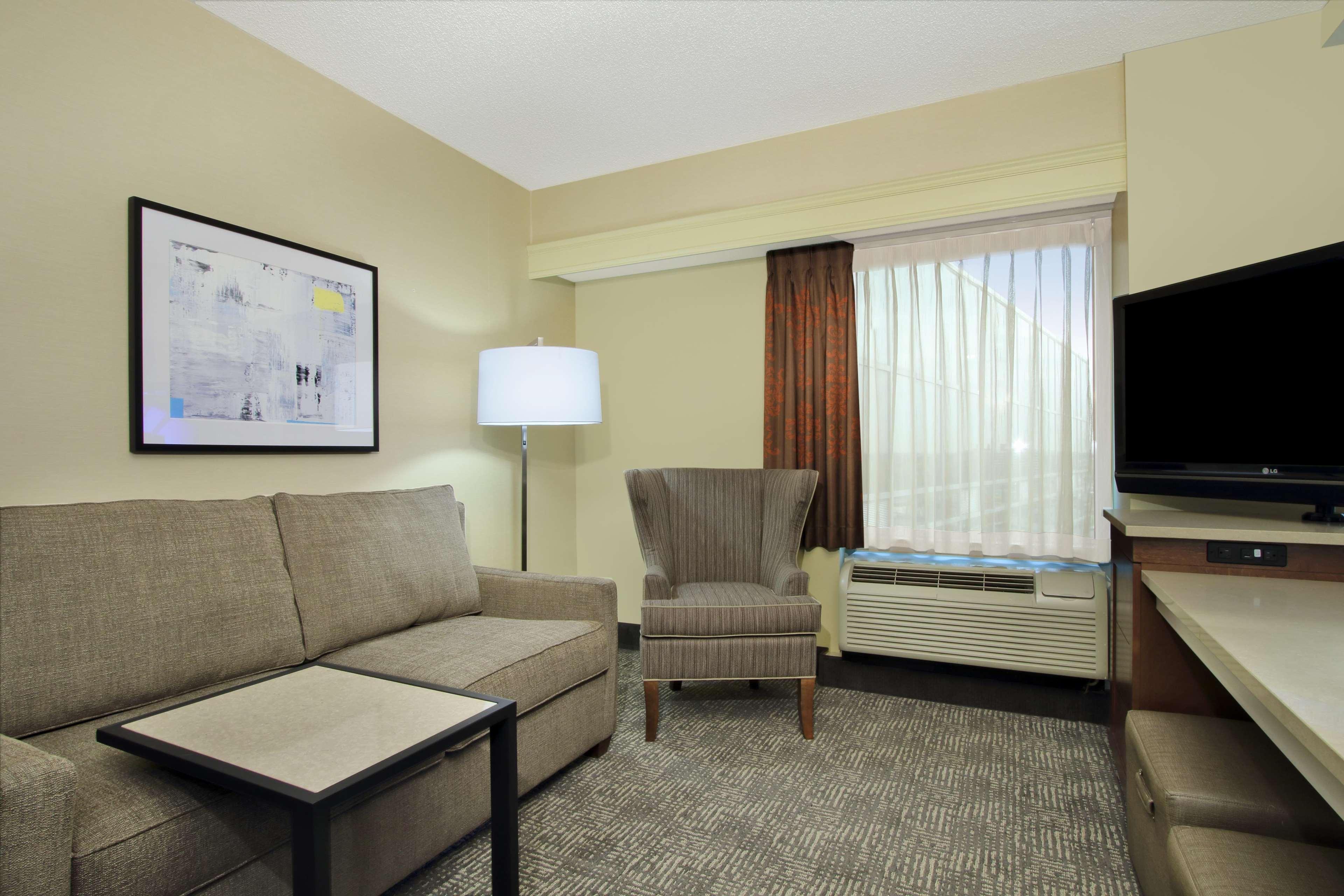 Hampton Inn & Suites Columbus-Downtown, Ohio Ngoại thất bức ảnh