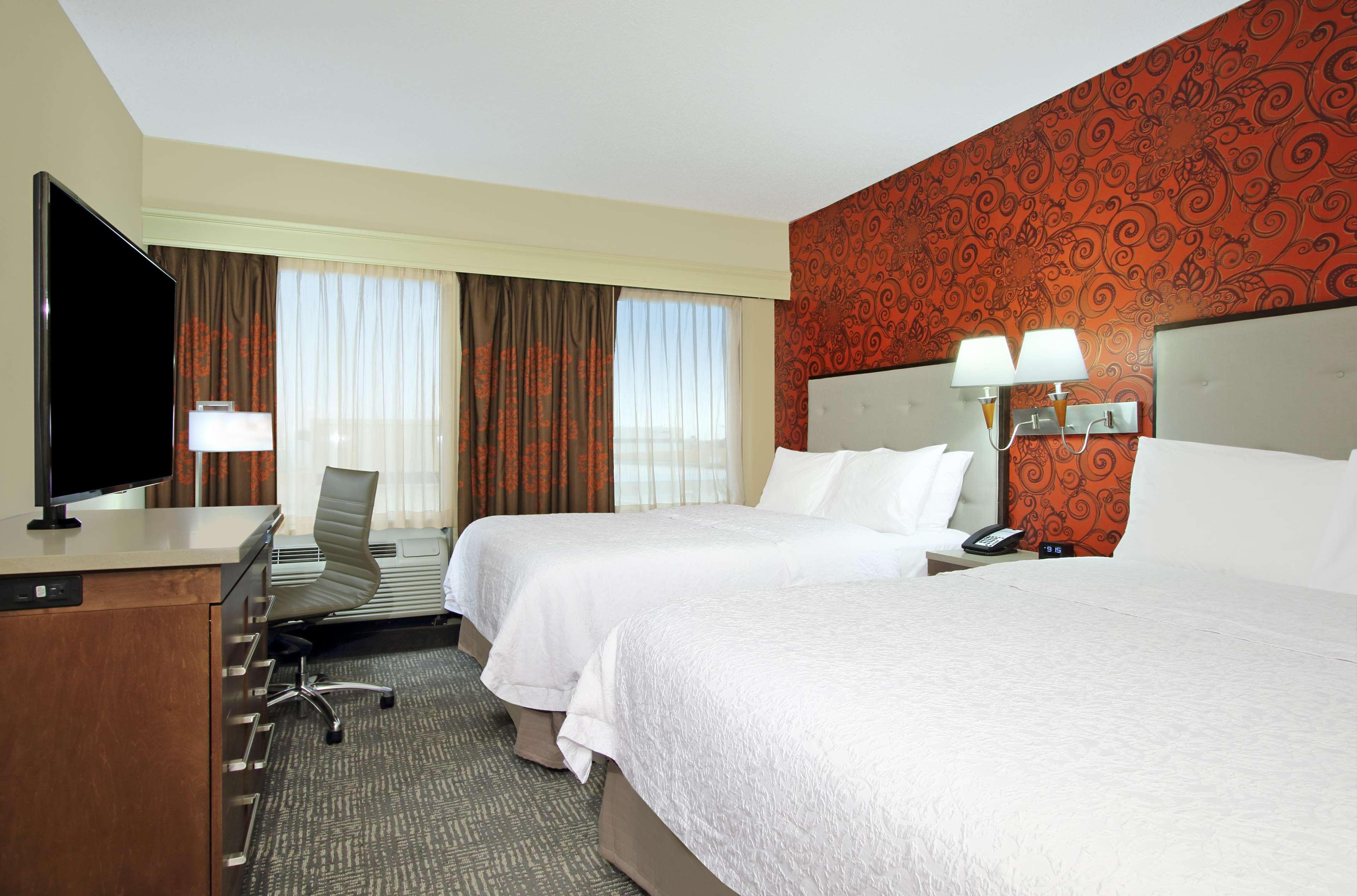 Hampton Inn & Suites Columbus-Downtown, Ohio Ngoại thất bức ảnh