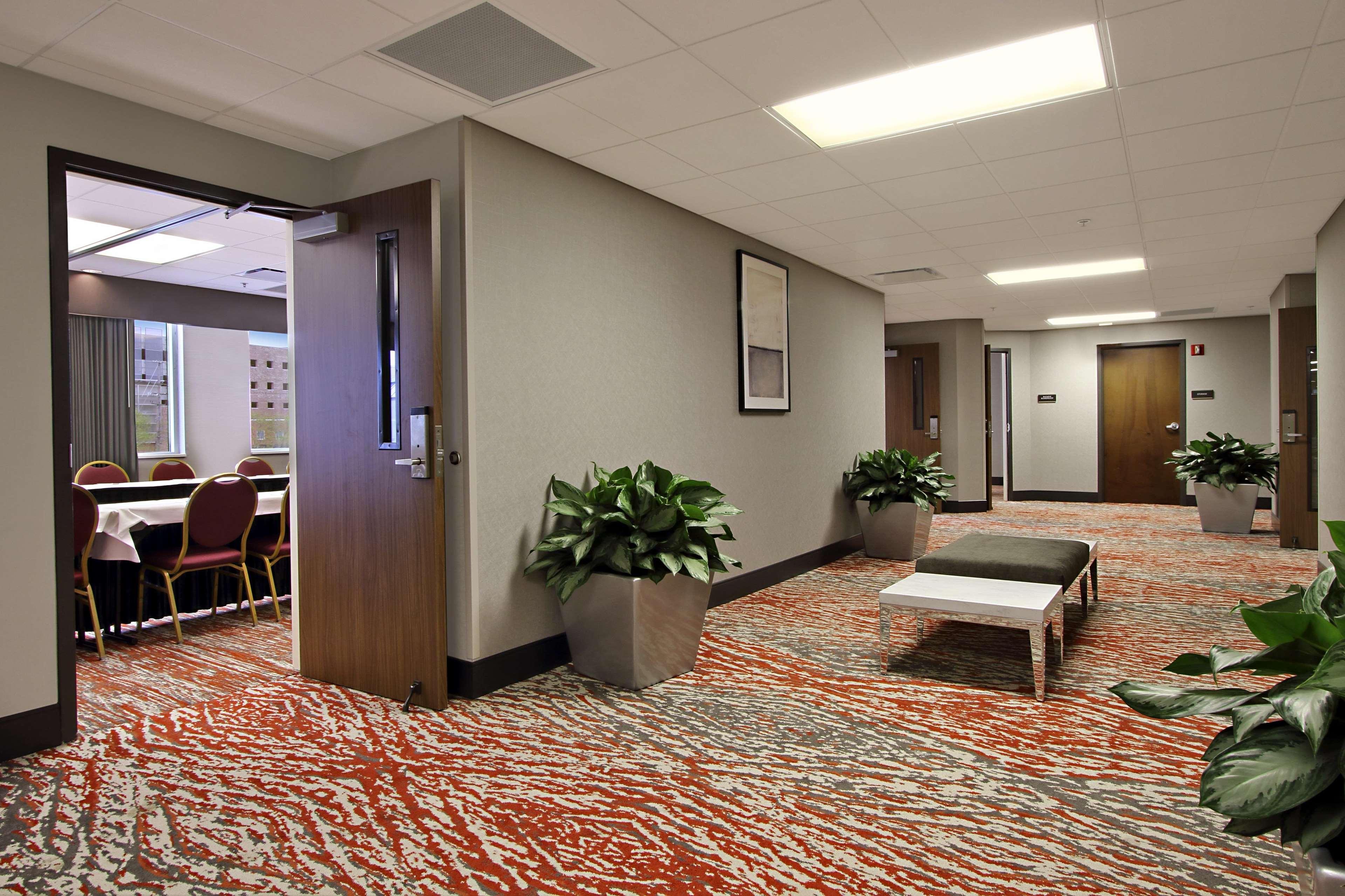 Hampton Inn & Suites Columbus-Downtown, Ohio Ngoại thất bức ảnh