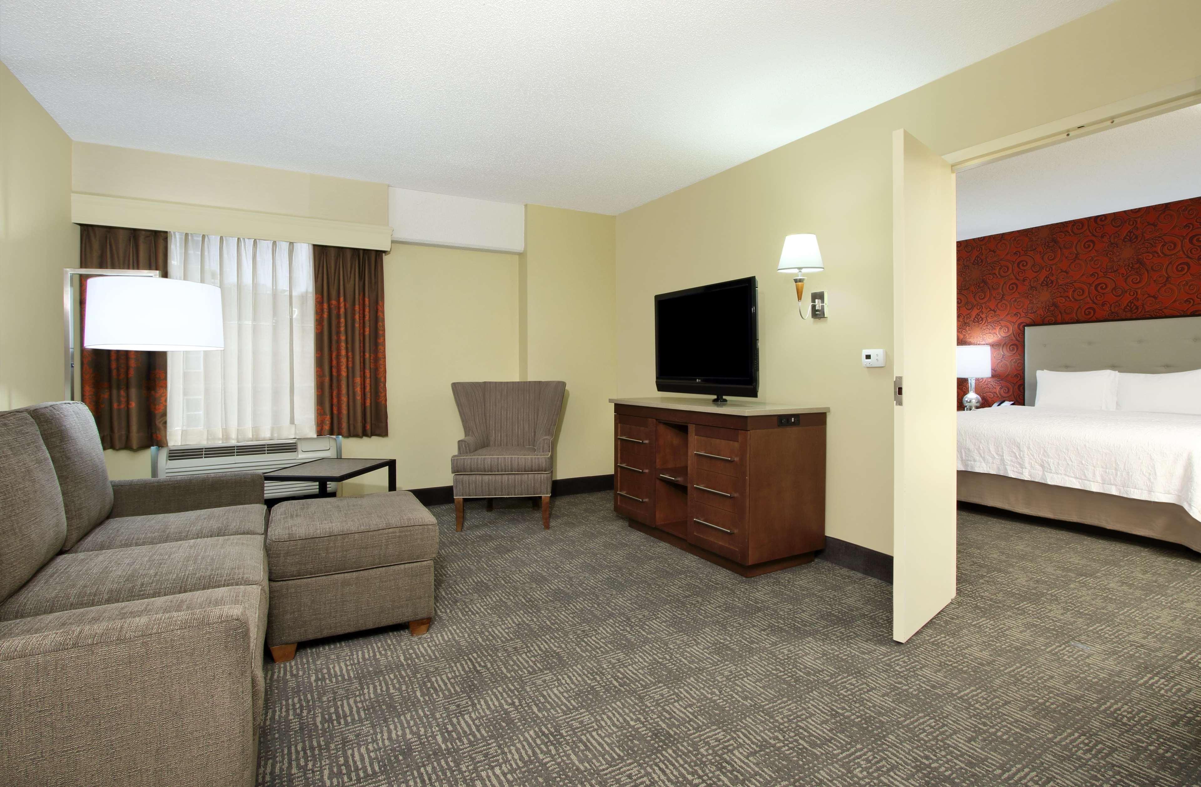 Hampton Inn & Suites Columbus-Downtown, Ohio Ngoại thất bức ảnh
