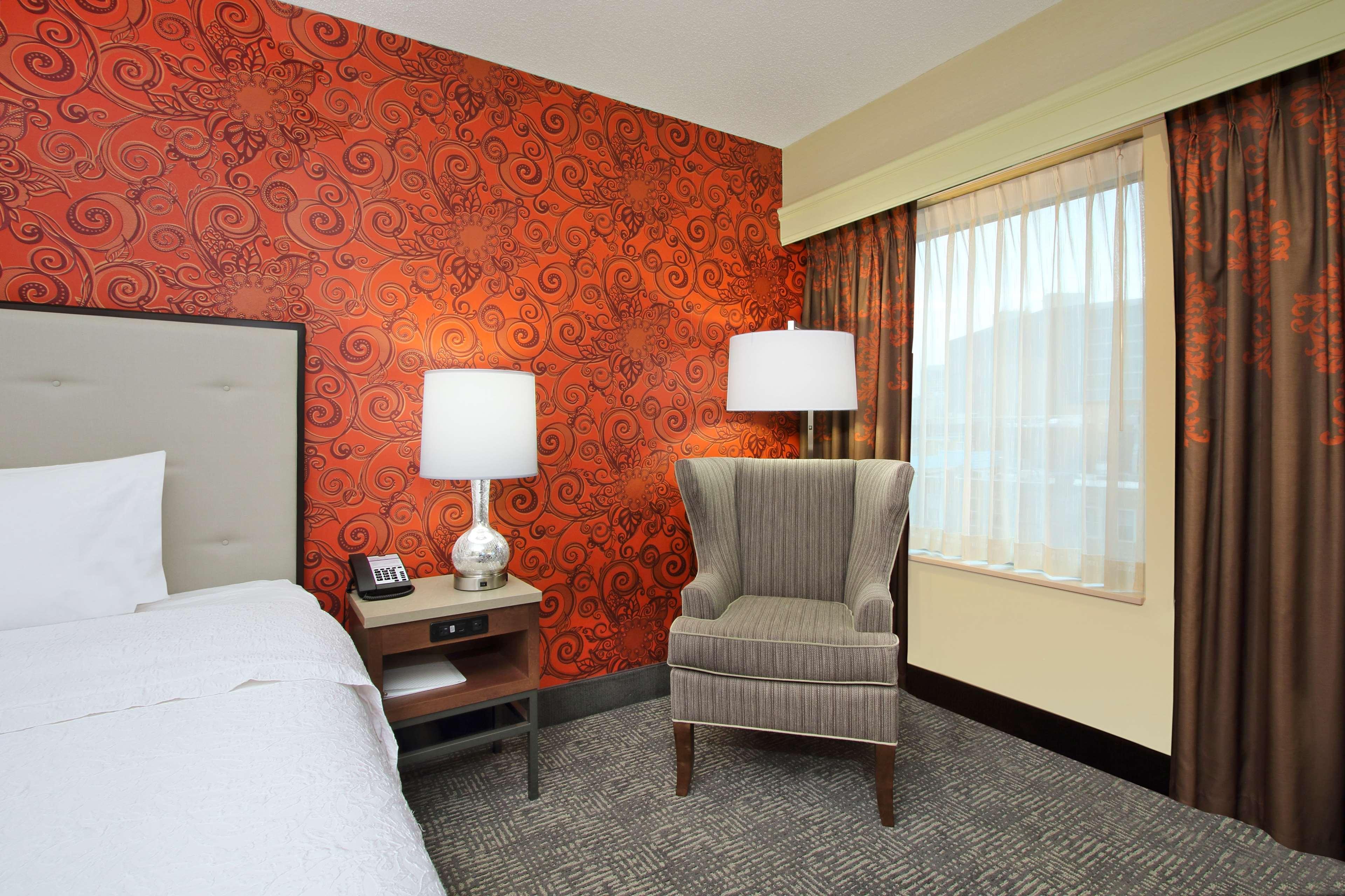 Hampton Inn & Suites Columbus-Downtown, Ohio Ngoại thất bức ảnh